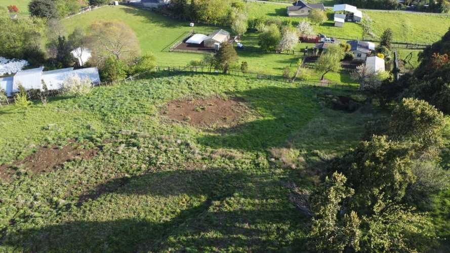 Parcela urbana Octay