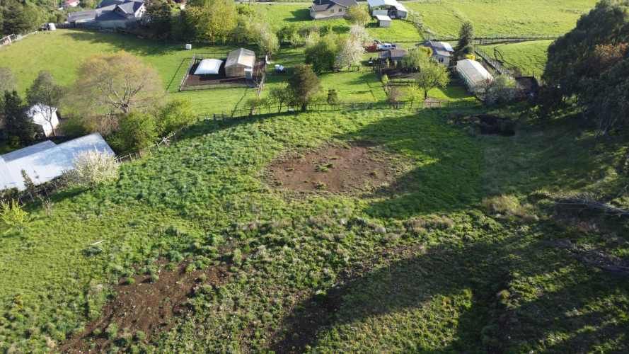 Parcela urbana Octay