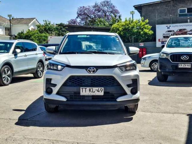 TOYOTA RAIZE 2025