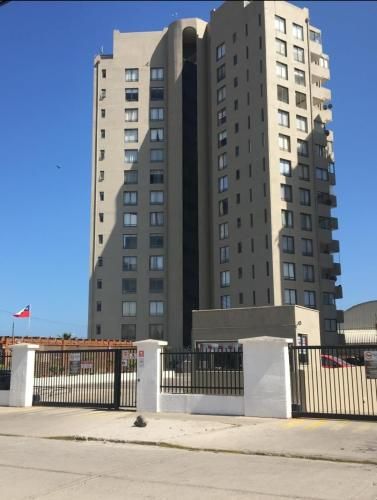 ARRIENDO AMPLIO Y HERMOSO DEPARTAMENTO CON VISTA AL MAR SIDEMPART