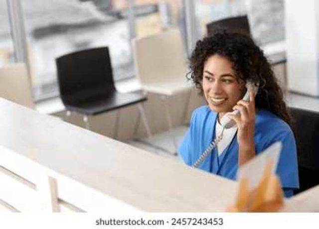 RECEPCIONISTA ADMINISTRATIVA PARA CLINICA DENTAL