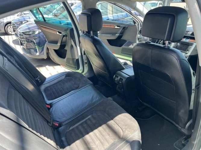 VOLKSWAGEN PASSAT 2013