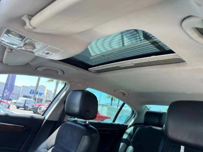 VOLKSWAGEN PASSAT 2013