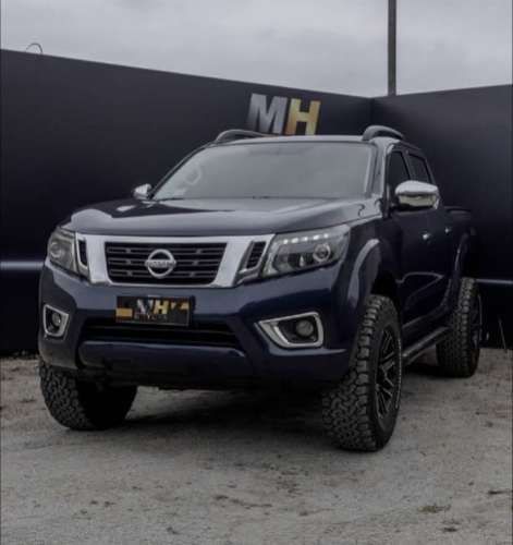 NISSAN NP300 LE 2.3 4X4. (japonesa) AT. 2020.