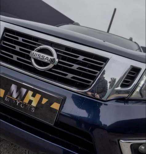 NISSAN NP300 LE 2.3 4X4. (japonesa) AT. 2020.