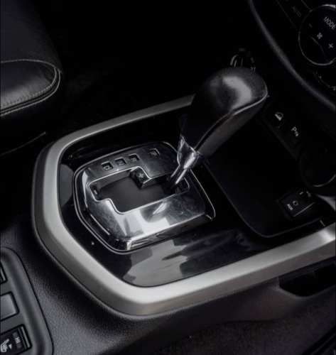 NISSAN NP300 LE 2.3 4X4. (japonesa) AT. 2020.