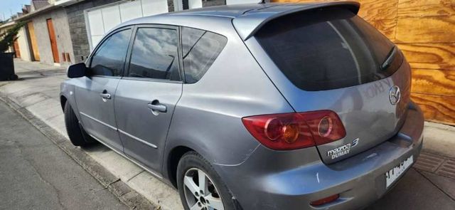 Mazda 3 /año 2005