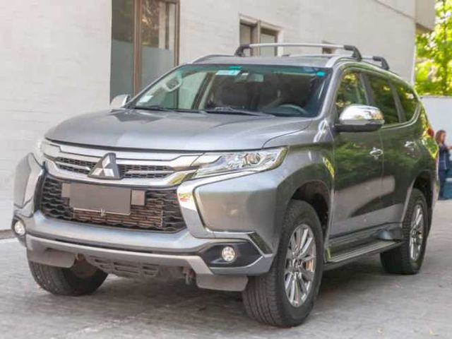 Mitsubishi Montero Sport 4X4 2.4 2020