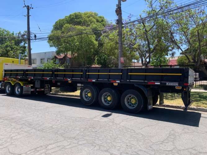 Vendo Rampla Randon año 2014 Impecable.