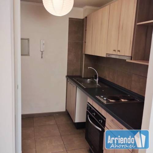 Arriendo luminoso Home Studio | Metro Ecuador