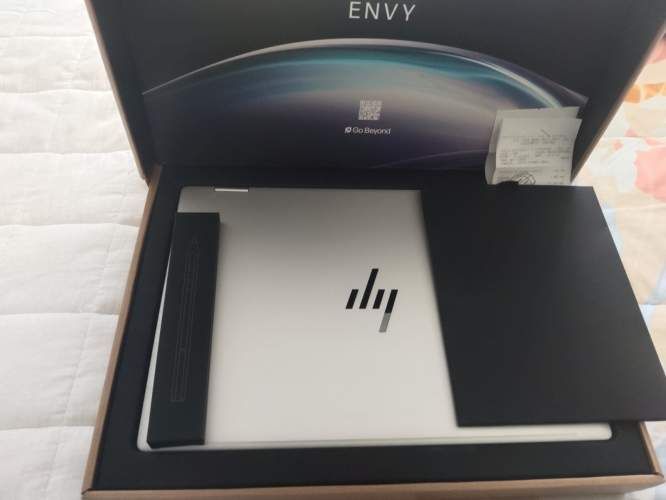 Vendiendo un Laptop HP Envy x360 (Notebook + Tablet) en excelente estado, prácticamente nueva.