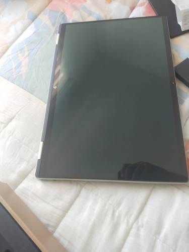 Vendiendo un Laptop HP Envy x360 (Notebook + Tablet) en excelente estado, prácticamente nueva.