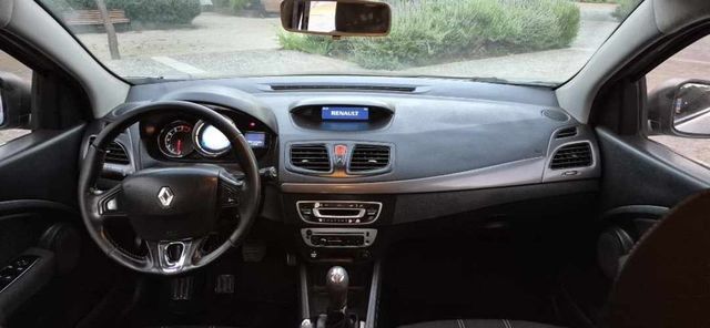 Renault megane III 1.6 MT