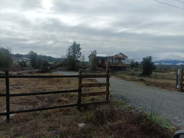 Vende casa en parcela de 5.000 mts2