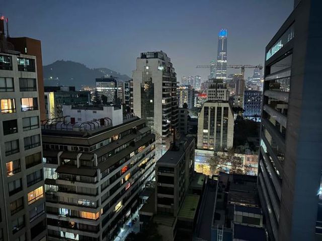 Excelente Oportunidad!! Vendo remodelado departamento, cercano metro P. de Valdivia