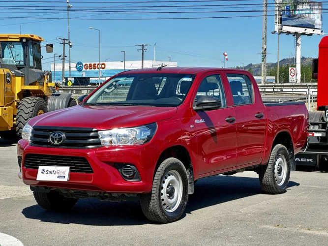 TOYOTA HILUX 2023