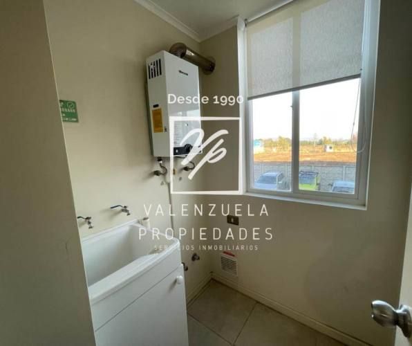 Luminoso y acogedor en Fundo El Carmen