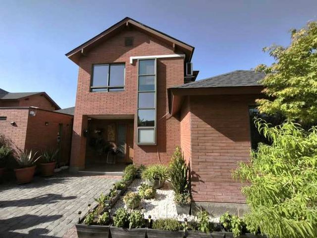 ESPECTACULAR CASA EN CONDOMINIO LADERAS (130871)