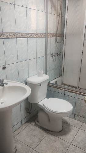 ARRIENDO AMPLIA CASA 4D+1B EN VILLA GALILEA – Solo 5 min del centro!