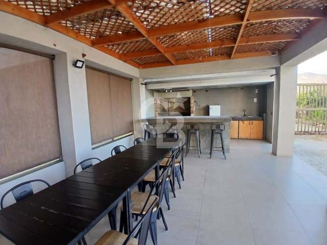 Hermoso Departamento En Sector Sur