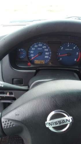 Vendo Terrano cabina simple