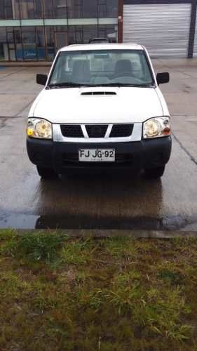 Vendo Terrano cabina simple