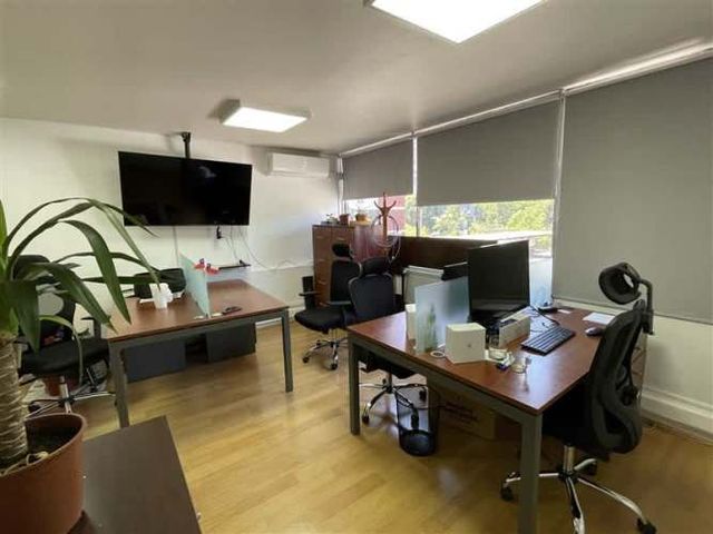 OFICINA Providencia/Las Urbinas