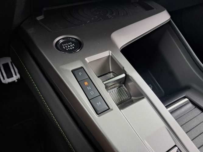 PEUGEOT 308 GT PURETECH 1.2 AUT 2025