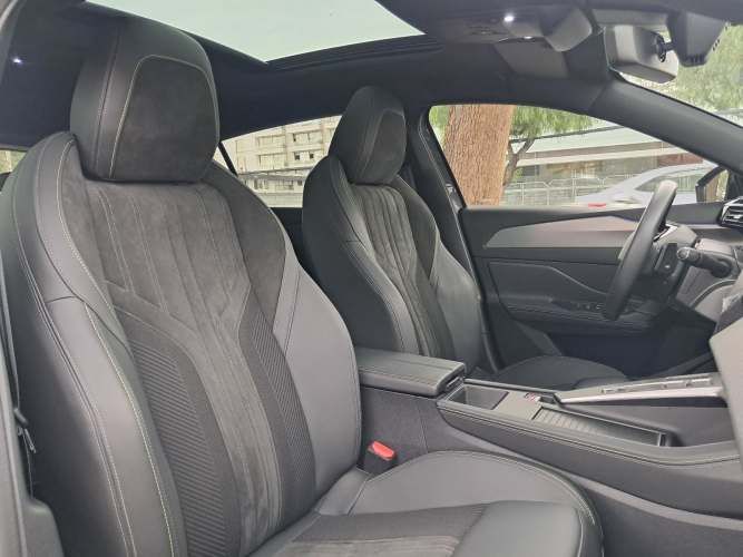 PEUGEOT 308 GT PURETECH 1.2 AUT 2025