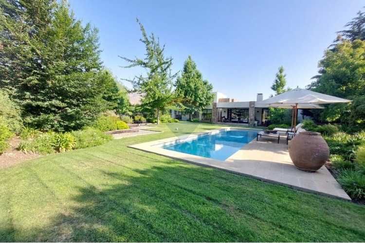 Mediterránea en jardín de ensueño