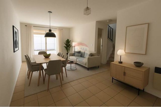 Arriendo casa de 3d,2b,2estc y patio en cerrillos