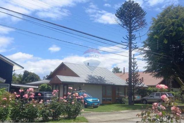 Se vende casa en isla teja, excelente barrio