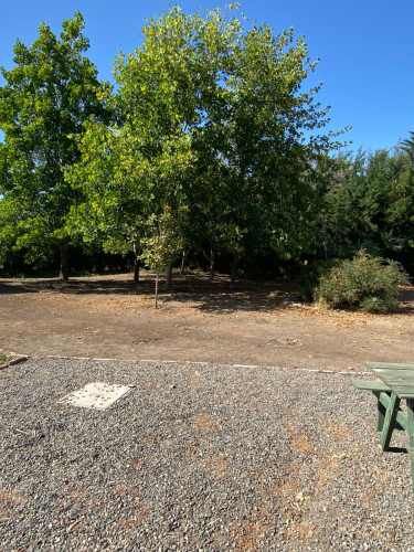 EXCELENTE CASA EN PARCELA CON PISCINA Y QUINCHO
