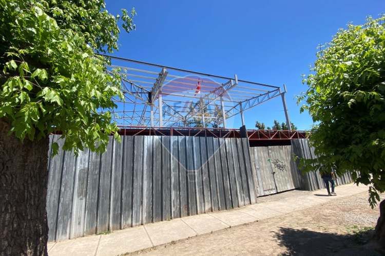 Nuevo local 2° piso próximo strip center