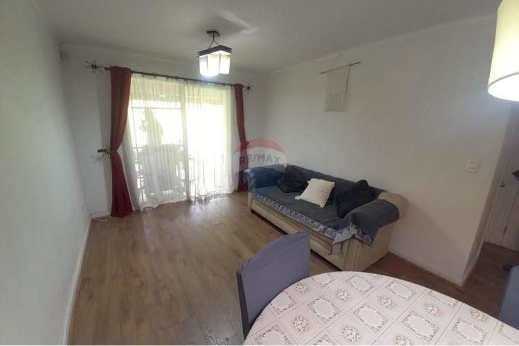 Arriendo casa/3 dormitorios /jardines de linderos