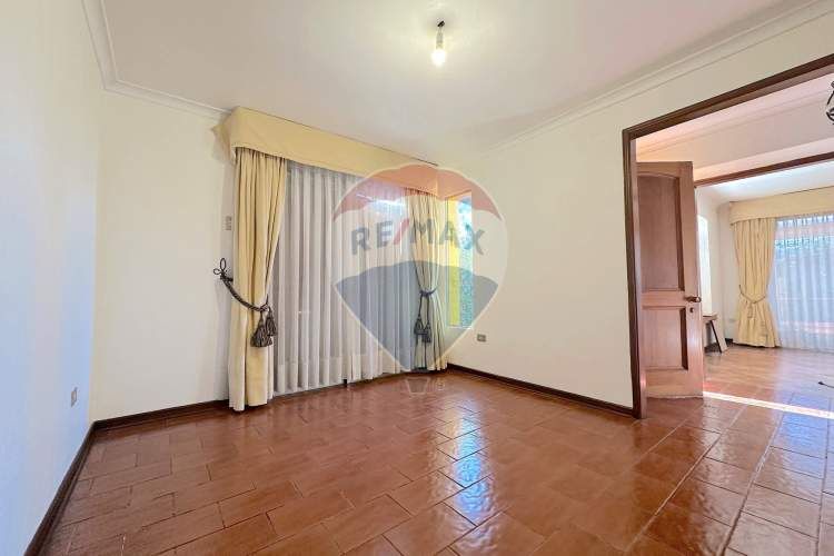 Preciosa casa 5 d 3 b