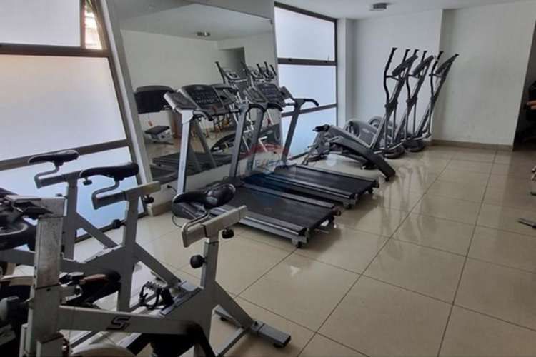 Venta lindo departamento recoleta cercano a metro