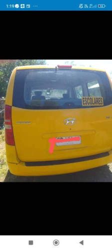 Hyundai new h1 en buen estado minibús año 2009