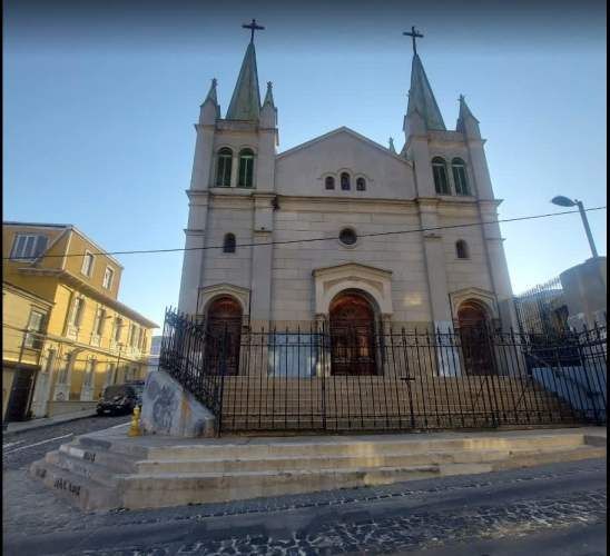 Oportunidad Casa Amplia 2 Pisos Mejor Ubicación Cerro Alegre