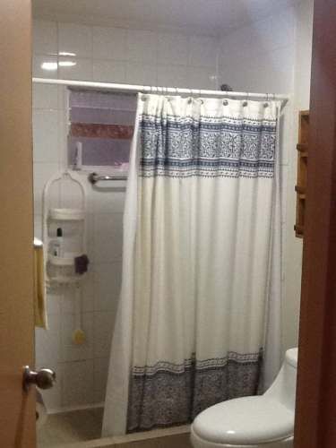 AMPLIA PARCELA CON CASA CONSTRUIDA ENTRE BOSQUES