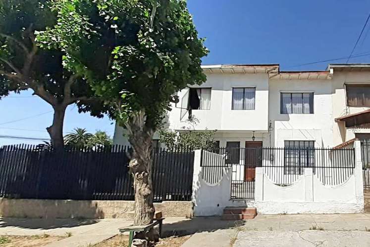 Calle Victoria // Colegio Champagnat (130876)