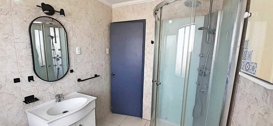 Calle Victoria // Colegio Champagnat (130876)