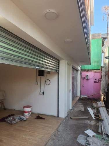 CASA COMERCIAL 1 ER PISO LOCALES 2 DO PISO DPTOS H