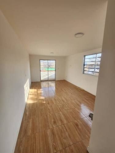 CASA COMERCIAL 1 ER PISO LOCALES 2 DO PISO DPTOS H