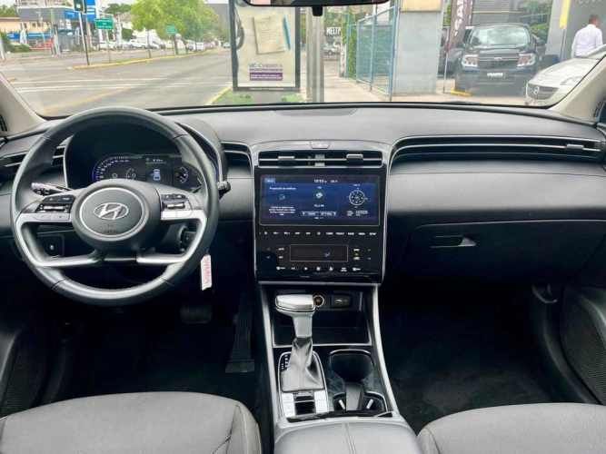 HYUNDAI TUCSON 2023