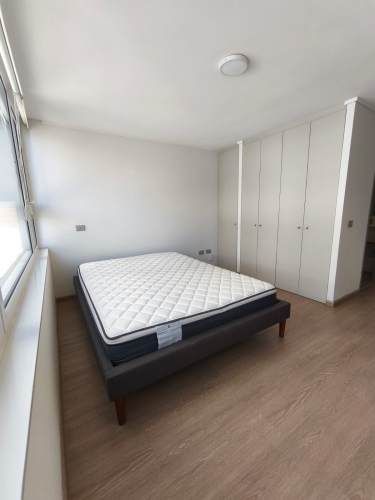 Departamento en arriendo c/ estacionamiento en Centro de Concepción