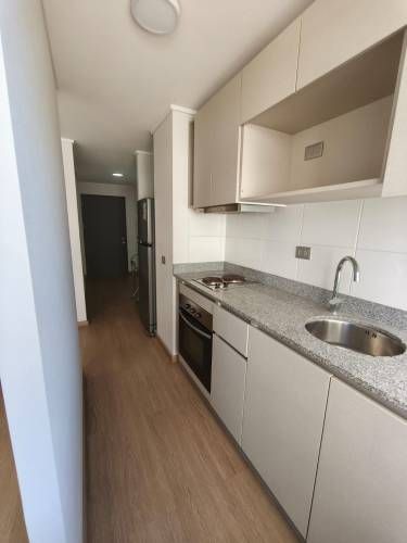 Departamento en arriendo c/ estacionamiento en Centro de Concepción