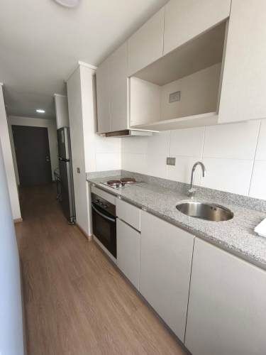 Departamento en arriendo c/ estacionamiento en Centro de Concepción