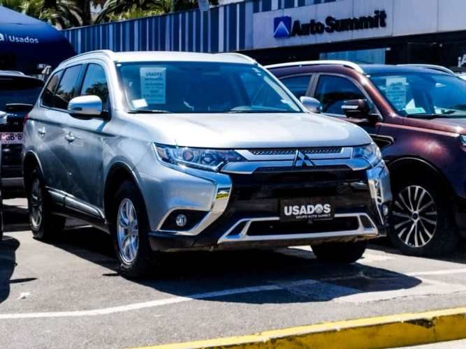 MITSUBISHI OUTLANDER 2023