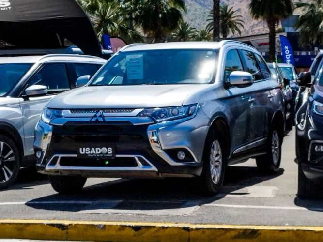 MITSUBISHI OUTLANDER 2023